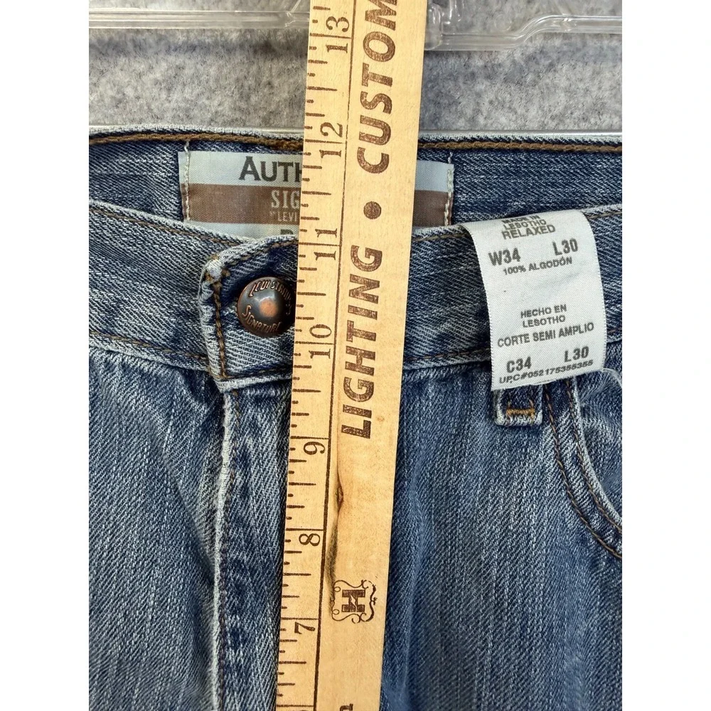Levi Strauss Authentics Signature Relaxed Light Wash Jeans Men's Size 34x30